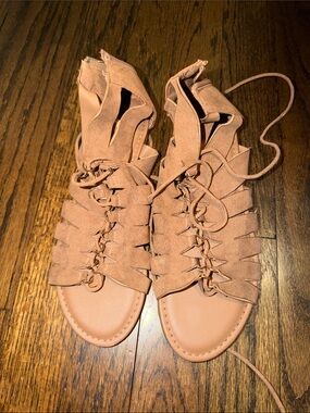 BAMBOO Women’s Tan Lace-Up Gladiator Sandals